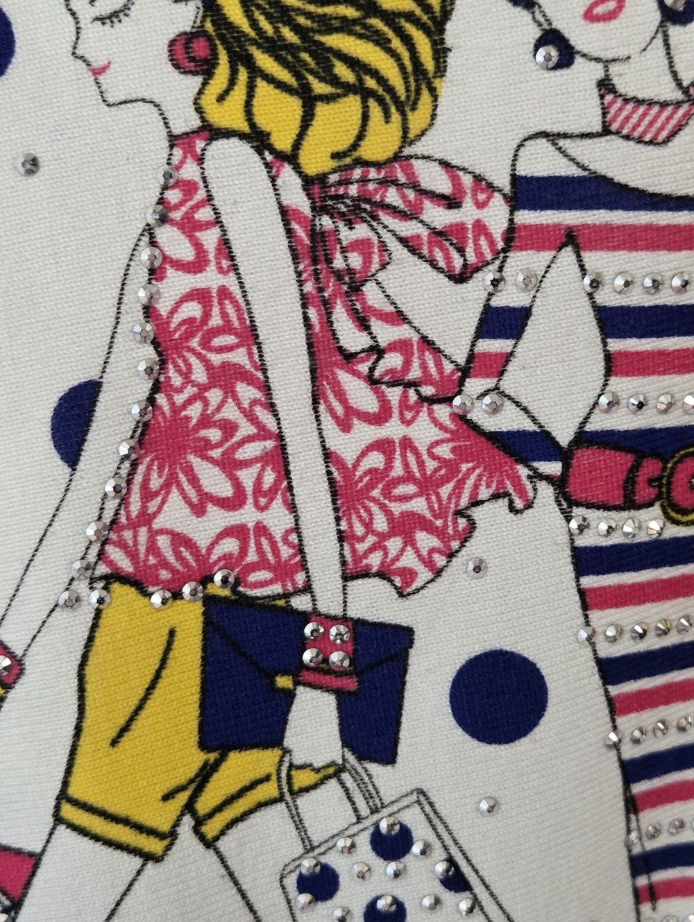Mesh+lace White Polka Dot Graphic Tee with Fashion Girl Print - Picture 6 of 7